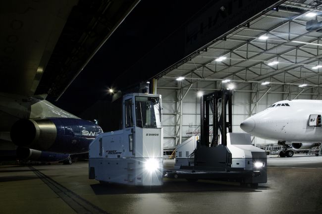 DIMOS X-Way Mover in use at the airport