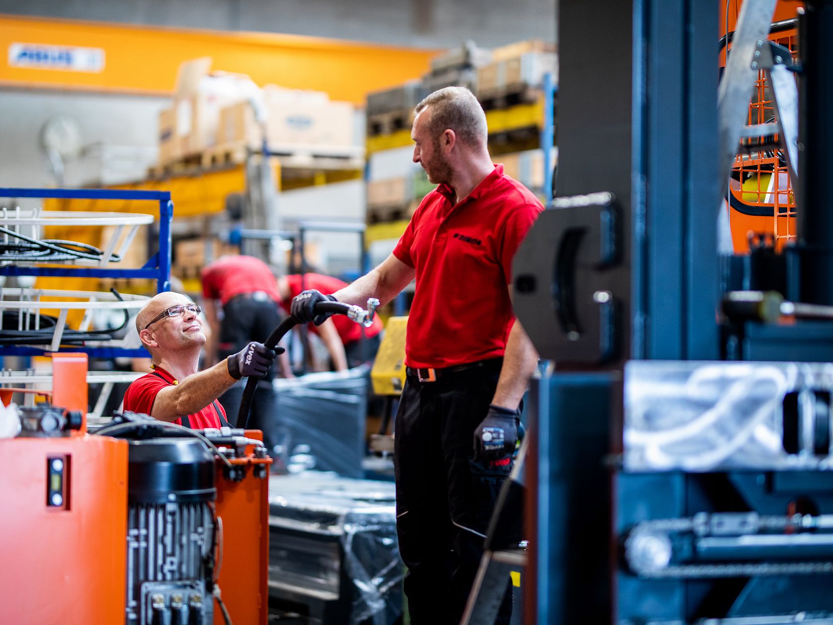 DIMOS ist ein modernes Maschinenbauunternehmen in Petersberg bei Fulda